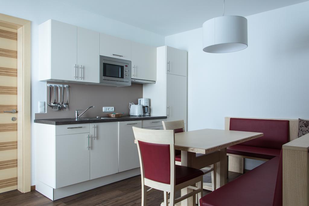 Appartements Plaija Sankt Anton am Arlberg Room photo
